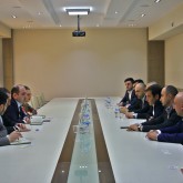 meeting with representatives of microfinance organizations and online loan companies